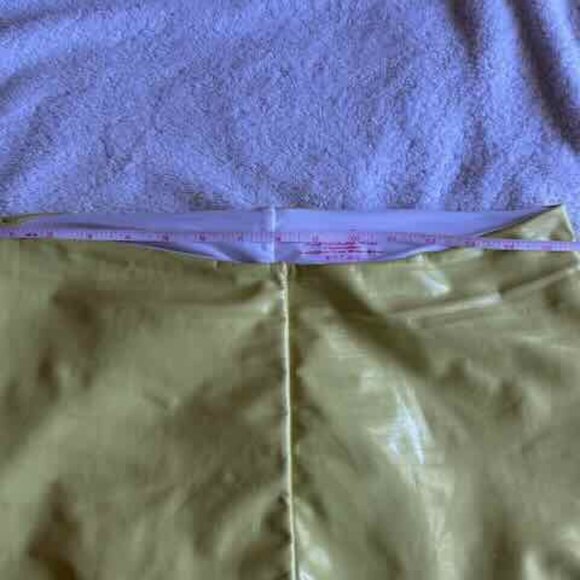 Commando Faux Patent Leather Legging Size Large Limeade PreOwned - Picture 5 of 10